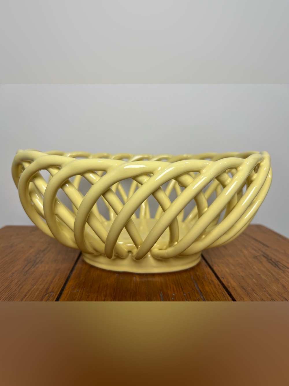 Vintage Yellow Eucalyptus Stoneware Woven Lattice Pattern Oval Basket